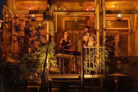 Sam & Julia: Come Home