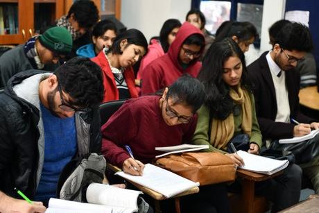 Amazon makes education push in India with JEE preparation app – ProWellTech Amazon makes education push in India with JEE preparation app – ProWellTech