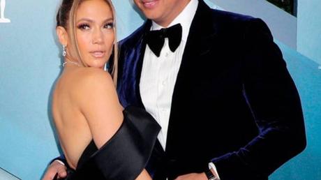 Jennifer Lopez Sheds Light on Her Wedding Plans With Alex Rodriguez