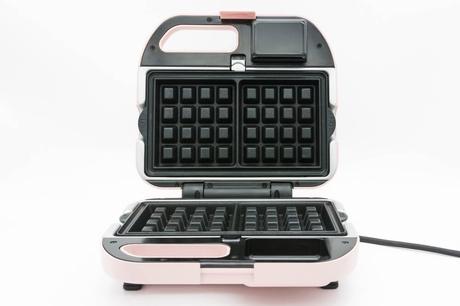 Waffle Maker with Removable Plates Dishwasher Safe – Buyer Guide 2021