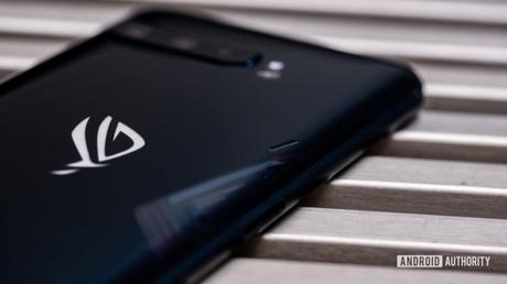 Asus’ next ROG Phone may have a redesigned body