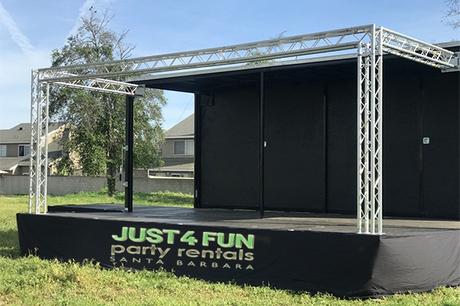 The Advantages of Choosing Portable Stage for Rent – Amir Articles