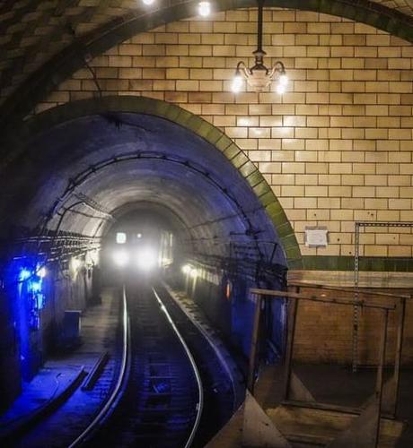 Visit City Hall Station in New York