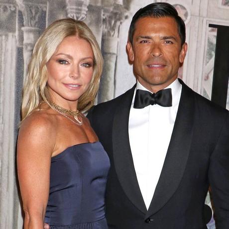 Mark Consuelos’ NSFW Comment on Kelly Ripa’s Pic Will Make You Blush