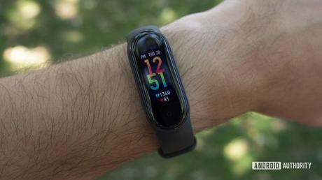 Xiaomi Mi Band 6 might include Amazon Alexa and built-in GPS