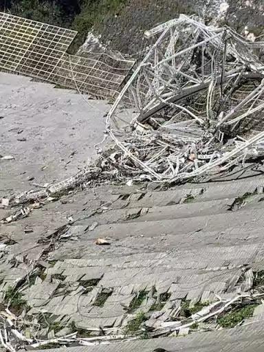 Arecibo Observatory collapsed 2 Arecibo Observatory collapsed 2