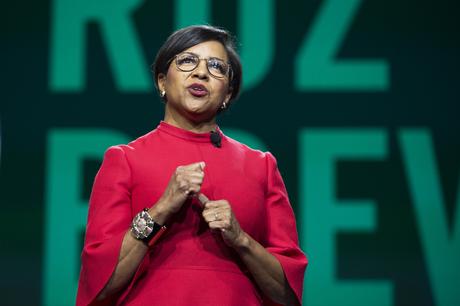 Walgreens taps Starbucks exec Brewer as its new CEO
