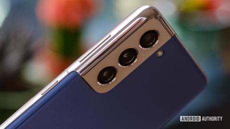 You’ve pre-ordered the Galaxy S21 or are thinking about it