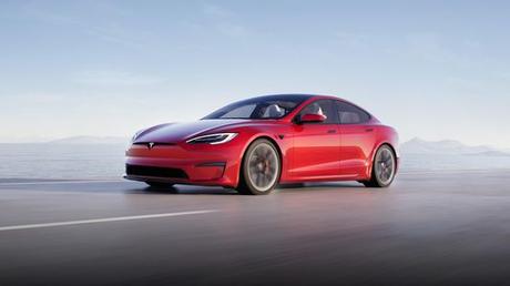 Tesla Model S will shift itself into drive or reverse by ‘guessing,’ says Musk