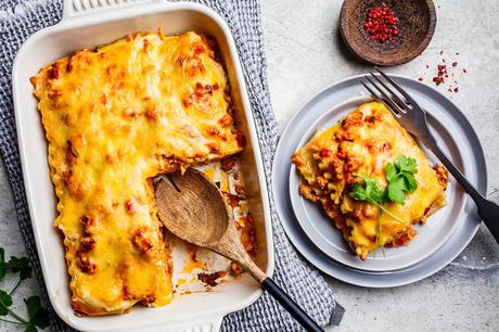 Easy Homemade Lasagne