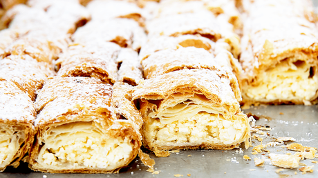Easy Cheese Strudel With Phyllo Dough Hungarian Strudel Recipe In 14 Steps