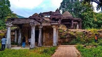 12 Top Hill Stations Near Ahmedabad For A Surreal Getaway in 2021!