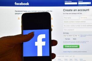 Facebook Courier Update Makes it Simpler to Deal with Undesirable Messages 