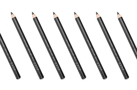 6 Oil Free Eyeliners That You Must Try