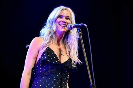 The british singer joss stone says she has been deported from iran, claiming the authorities believed she would play an. Joss Stone expecting her first child