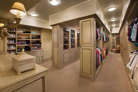 All You Need to Know About Walk-In Wardrobes