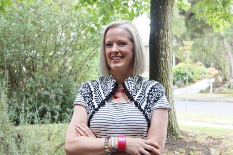 3 Ways To Wear Multiple Colours For Low Colour Contrast