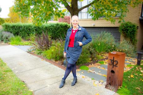 3 Ways To Wear Multiple Colours For Low Colour Contrast 3 Ways To Wear Multiple Colours For Low Colour Contrast