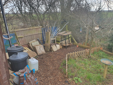 Day 39 - Tidying one of our corners.