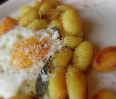 Pan Fried Potato Gnocchi & Egg