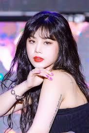 Ahn started playing the piano at age three in her native south korea and moved to the u.s. G I Dle S Soojin Proves That She Suits Red Lips Since She Was Young Kpopmap Kpop Kdrama And Trend Stories Coverage