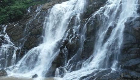 5 Best Waterfalls Near Wayanad For A Soul-Soothing Vacation In 2021