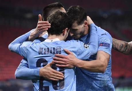 Dua gol kemenangan the citizens dicetak oleh. Liga Champions: Man City Bungkam Gladbach 2-0 - Medcom.id