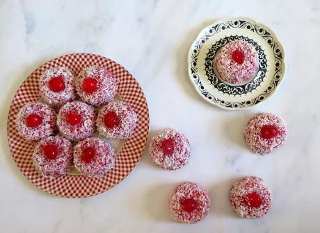 Cupcake Madeleines