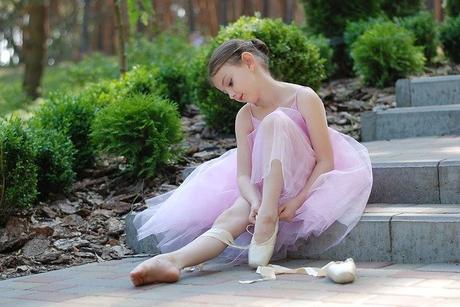 Setting the Barre: 6 Benefits of Enrolling Your Child in Ballet