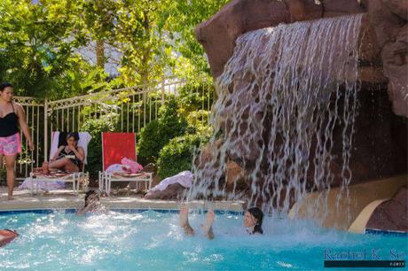 10 Breathtaking Beaches In Las Vegas For All Beach Bums