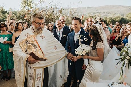 traditional-summer-wedding-crete-callas-peonies_13