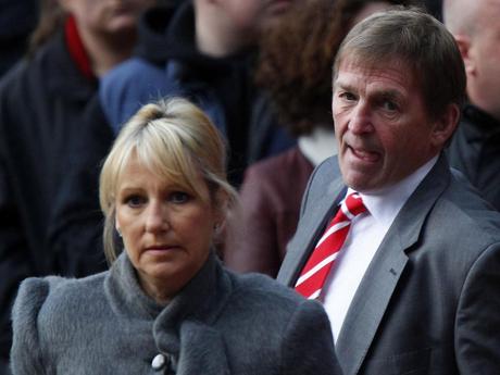 Kenny Dalglish Knighted With Liverpool Legend Convinced Crown Headed Letter On Doormat Was From Taxman Mirror Online