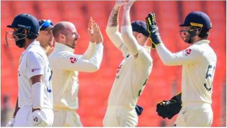 Cheteshwar Pujara in a left-arm spin after Jack Leach gets him again