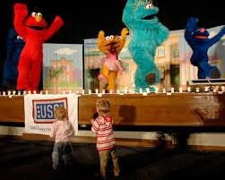 The two played elmo says (like simon says). Elmo And Friends Delight Audiences Of All Ages Joint Base Andrews Display