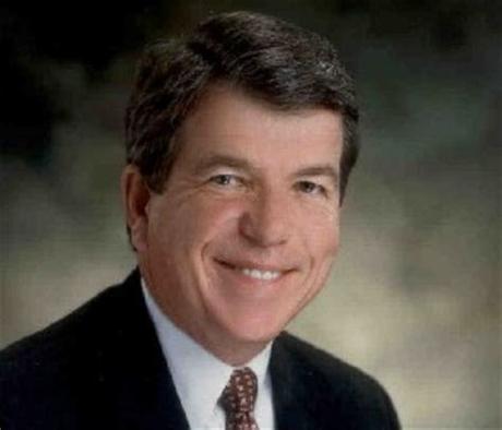 Roy blunt is running for another u.s. Sen Blunt Comments in Camdenton on EPA Ruling