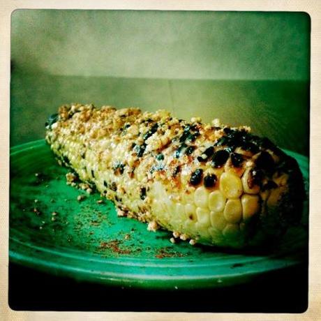 elote {mexican grilled corn}