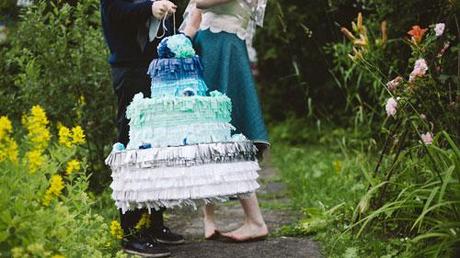 How to make an ombre wedding cake pinata