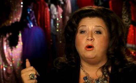 Dance Moms: It Smells Like Jerky And Peroxide At The ALDC. Guess Who’s Back From Ohio? It’s Death Drop Diva Time When Jill Blows Back Into Town.