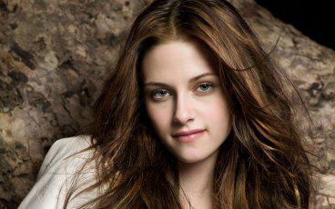 Kristen Stewart Cheated on Robert Pattinson