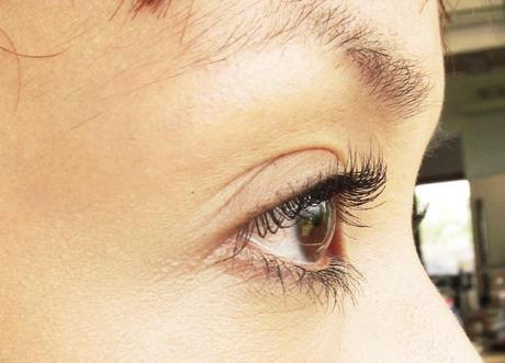 Maybelline Full ‘N Soft Waterproof Mascara – Reunited with My Favorite Daily Mascara