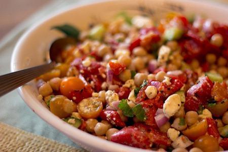 Chickpea and Roasted Red Pepper Salad (1 of 3)
