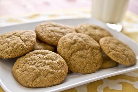 coconutty molasses cookies