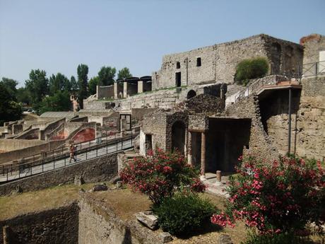 TRAVEL: Pompeii Scavii – Campania, Italy