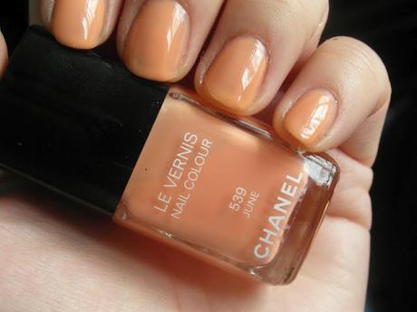 Chanel Nail Vernis in June