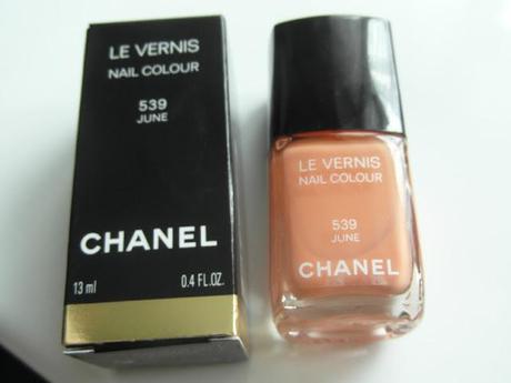 Chanel Nail Vernis in June