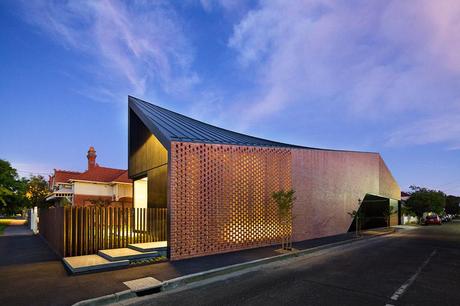 Harold Street residence by Jackson Clements Burrows architects
