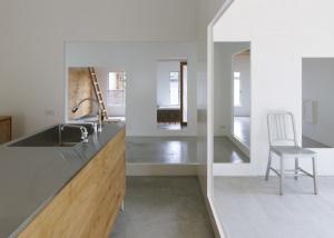 House in Amagi by Atelier Cube