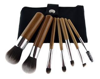 Furless Mini Bamboo Makeup Brush Set