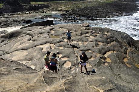 Blacking Out the Friction in Kapurpurawan Rock Formation