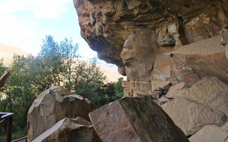 Giants Castle:  Main Cave which was also used as a shelter for hunter-gathers 